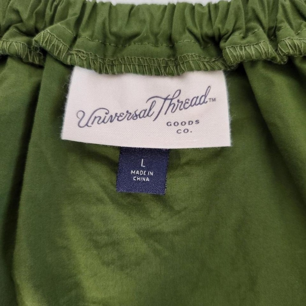 Universal Thread Women's Flutter Short Sleeve Blouse InGreen Ruffled Women's Top - Picture 6 of 8